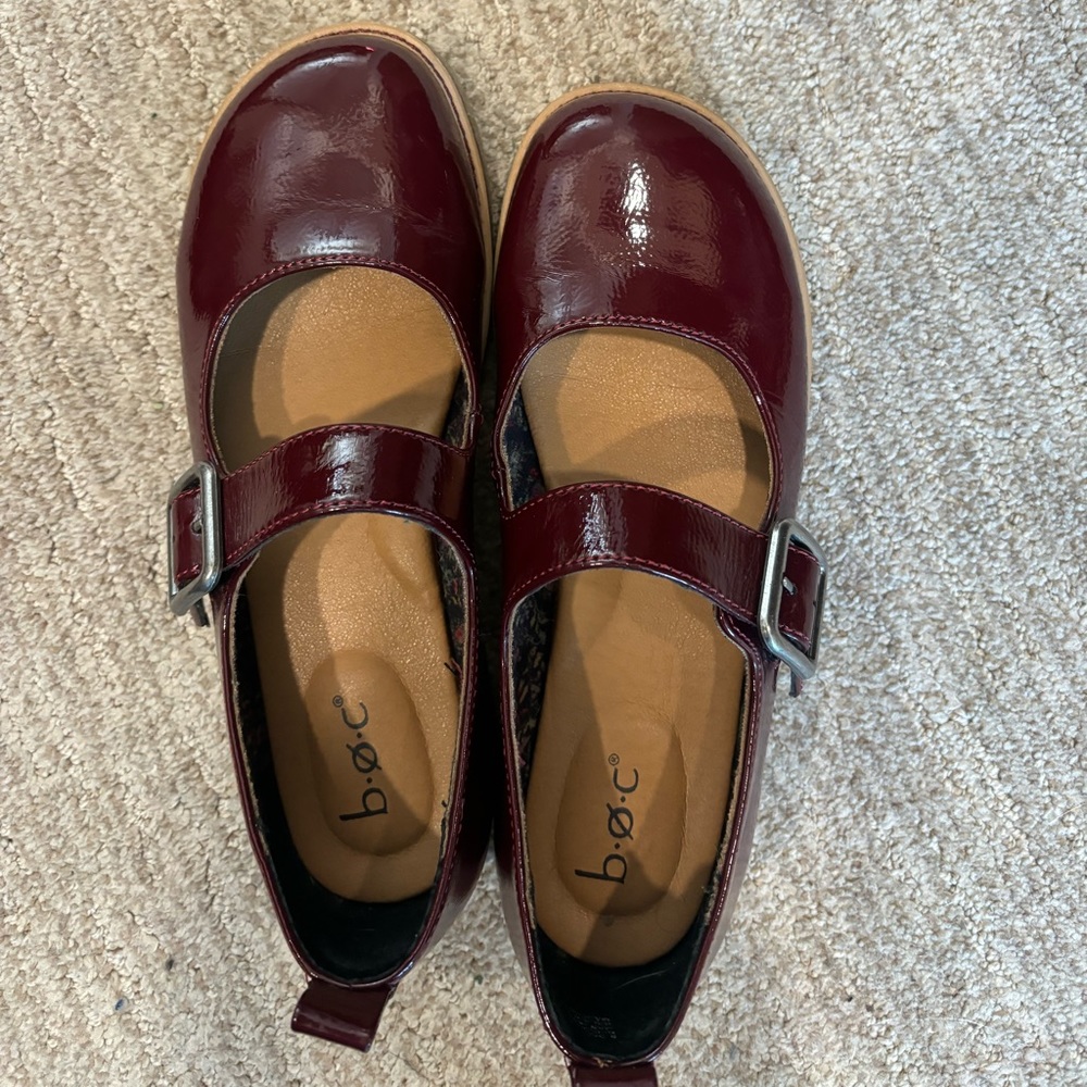 BOC lara maroon mary jane flats only worn once
